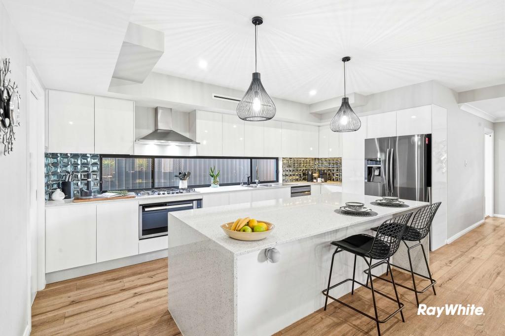 24 Guardian Ave, Beaumont Hills, NSW 2155