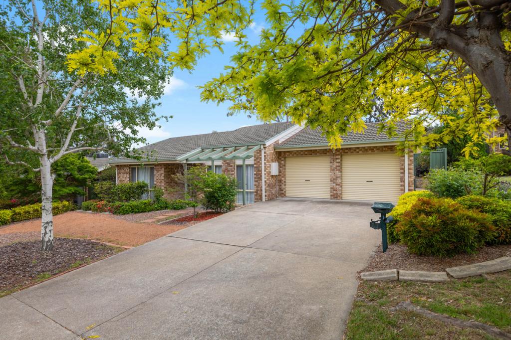 27 Charterisville Ave, Conder, ACT 2906