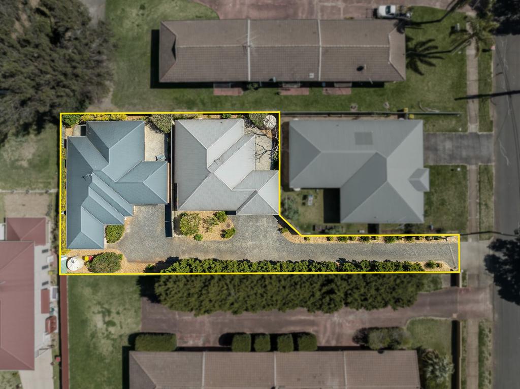 1 & 2/26a Ascot St, Newtown, QLD 4350