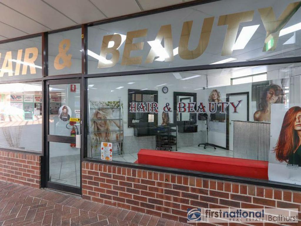 Shop 4/56a Boyd St, Kelso, NSW 2795