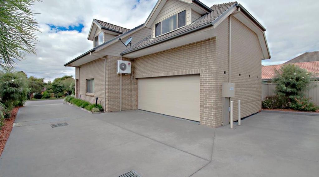 1/53 Barry St, Cambridge Park, NSW 2747