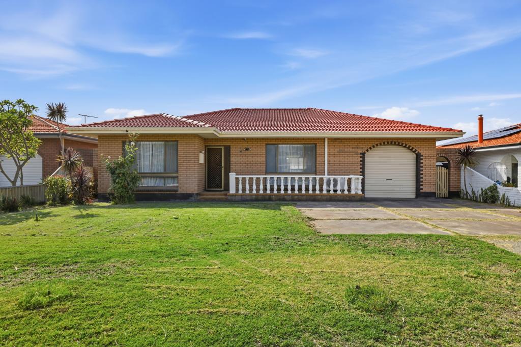 76 Saw Ave, Rockingham, WA 6168