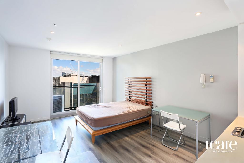 2103/288 SPENCER ST, MELBOURNE, VIC 3000