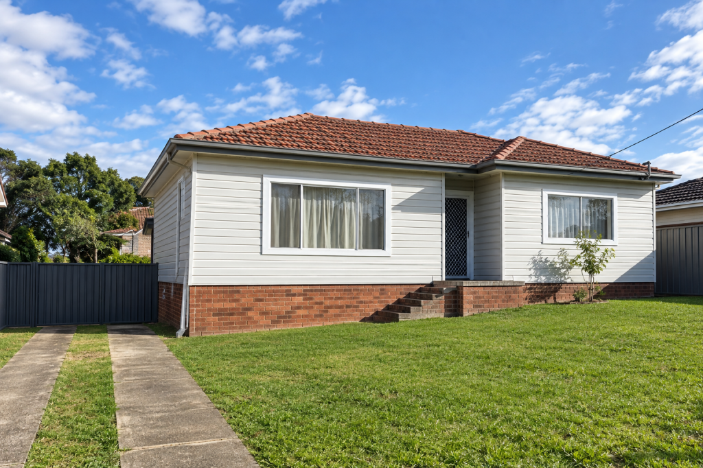 13 Schultz St, St Marys, NSW 2760