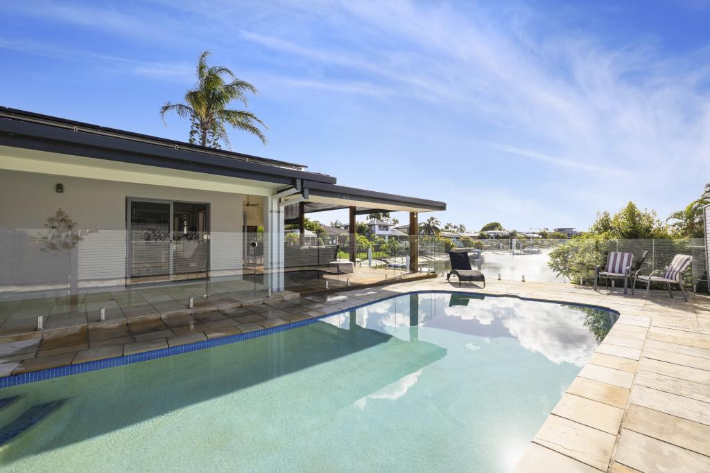 153 Rio Vista Bvd, Broadbeach Waters, QLD 4218