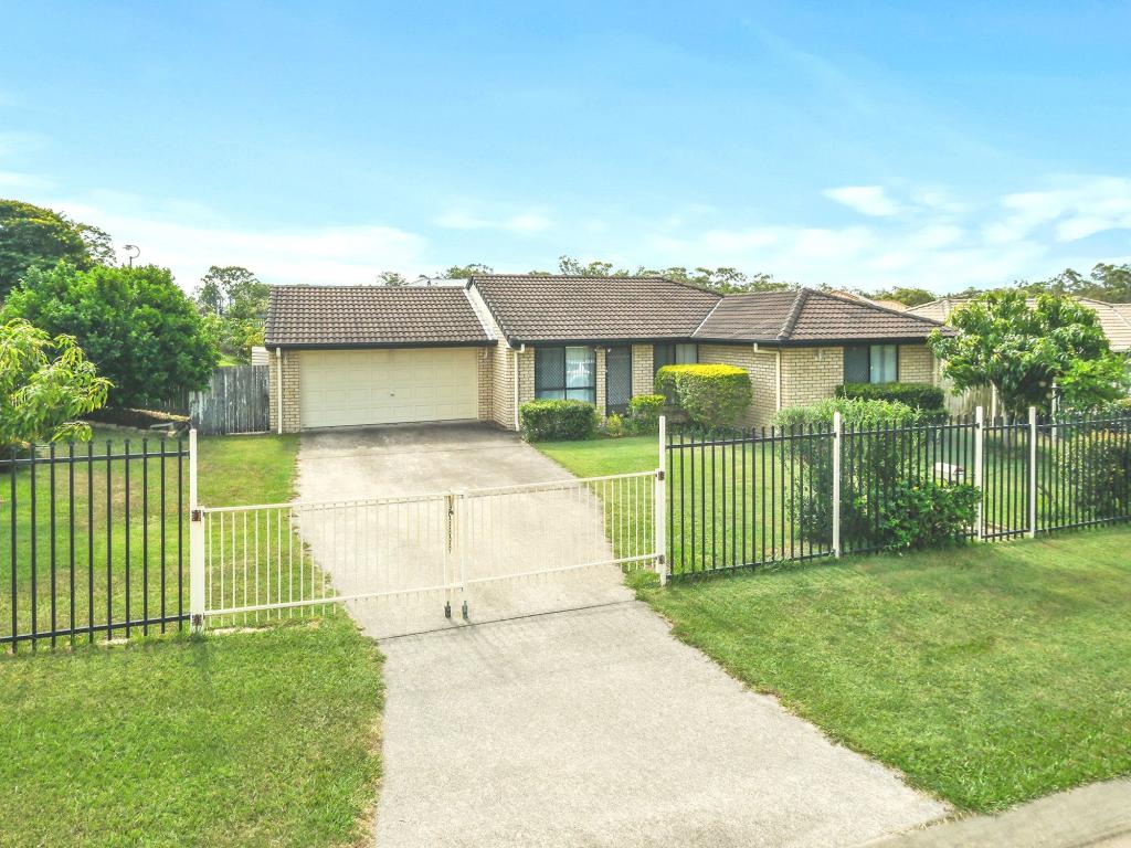 2 Wolfik Dr, Goodna, QLD 4300