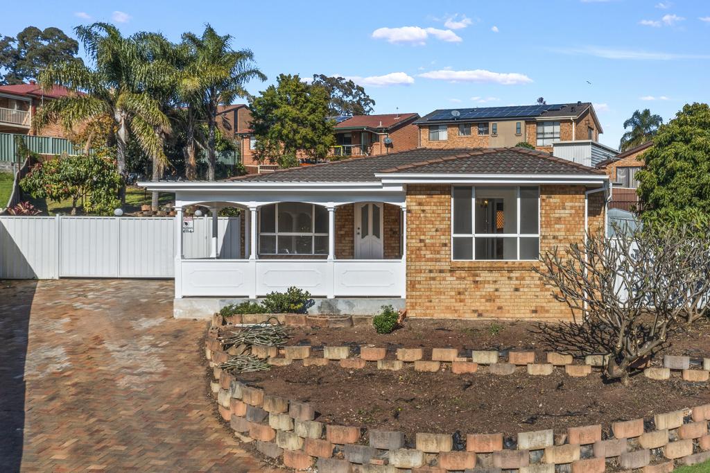 16 Merryweather Cl, Minto, NSW 2566