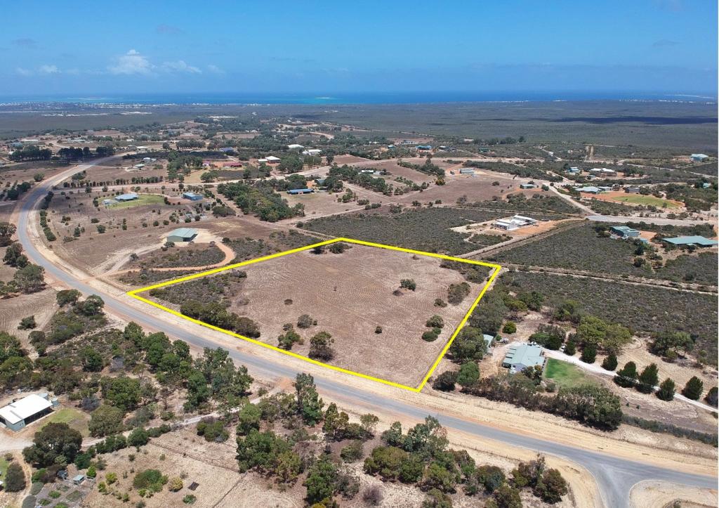 Lot 84 Cambewarra Dr, Jurien Bay, WA 6516