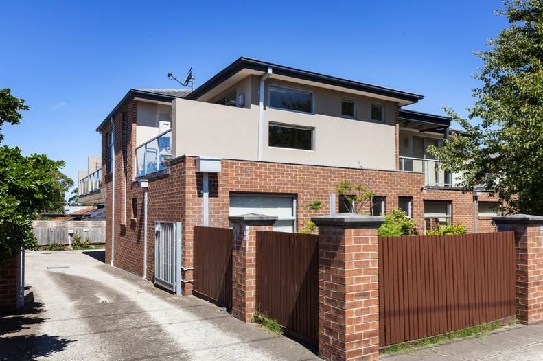 1/2 Clarinda Rd, Clarinda, VIC 3169