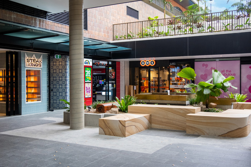 907/148 LOGAN RD, WOOLLOONGABBA, QLD 4102