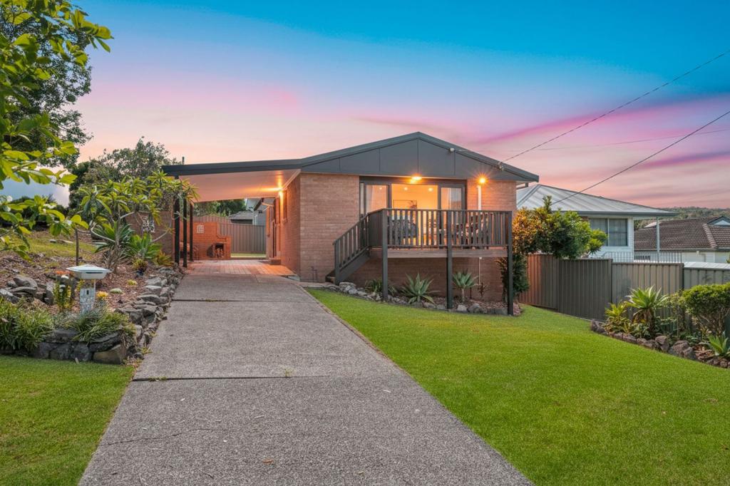 1 Girraween Ave, Erina, NSW 2250