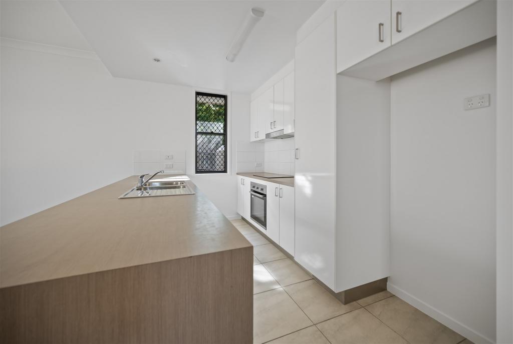 11 Franklin Ct, New Auckland, QLD 4680