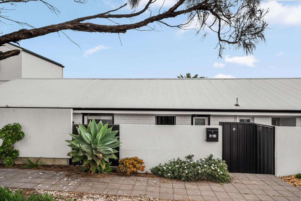2/43 Roy Tce, Christies Beach, SA 5165