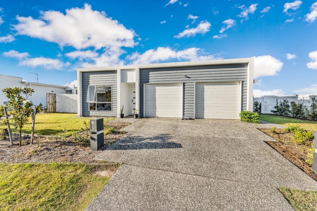 2/18 CONOCHIE PL, PIMPAMA, QLD 4209