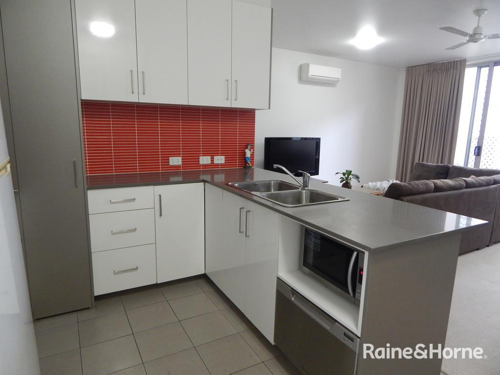 2/17 Bacon St, Moranbah, QLD 4744