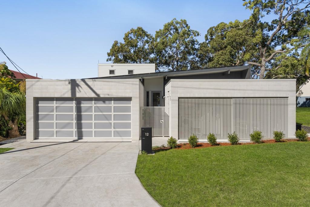 12 Oasis Dr, Russell Island, QLD 4184