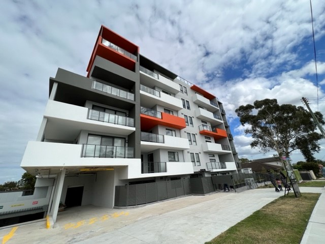 37/28 PETER ST, BLACKTOWN, NSW 2148