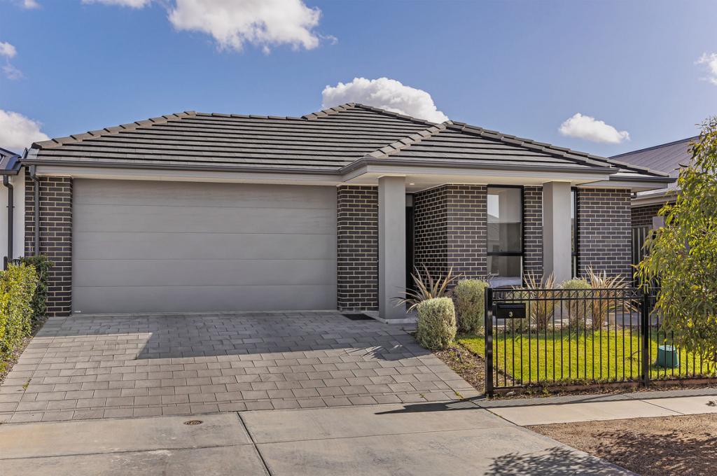 3 Hogan Rd, Munno Para, SA 5115