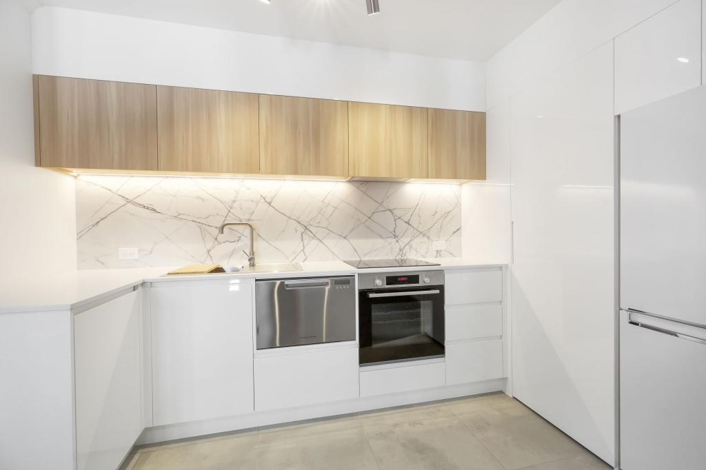 2/1 Robinson St, Woolloomooloo, NSW 2011
