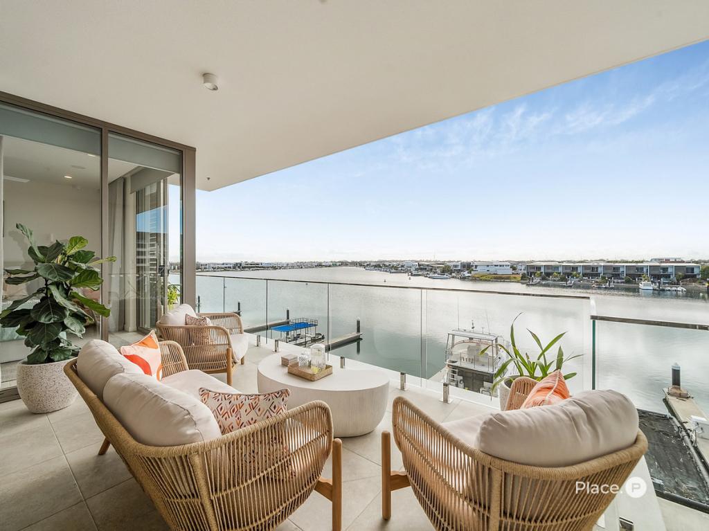 306/11 AQUA ST, NEWPORT, QLD 4020