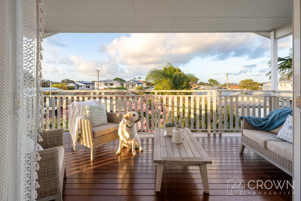 22 Pearl St, Scarborough, QLD 4020