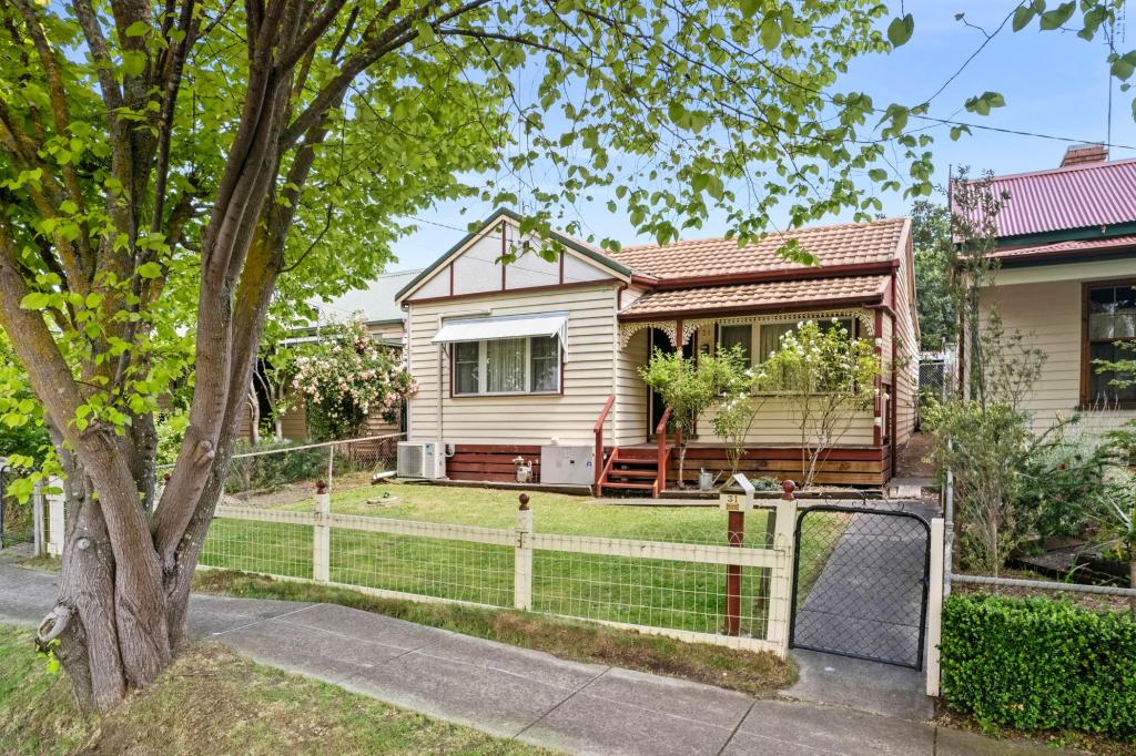 31 Mitchell St, Kyneton, VIC 3444