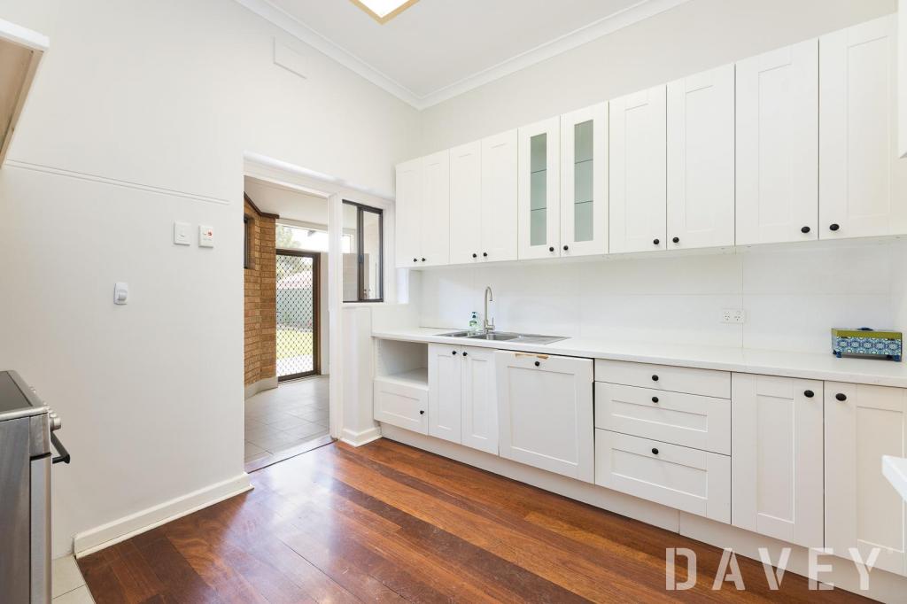 172a Scarborough Beach Rd, Scarborough, WA 6019