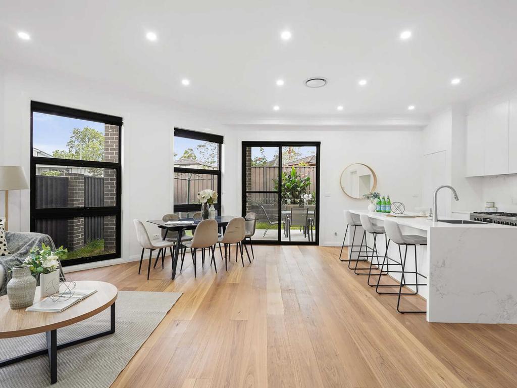 2 Seram Pl, Kings Park, NSW 2148