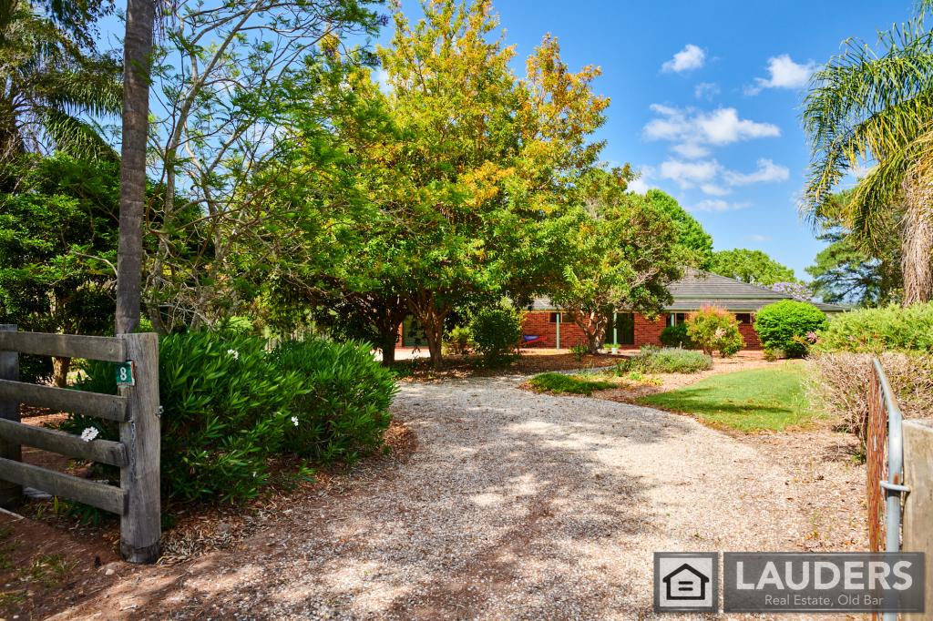 8 Voss Pl, Mitchells Island, NSW 2430