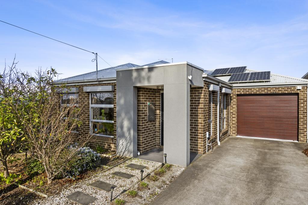 2a Alkoomi Ave, Hamlyn Heights, VIC 3215