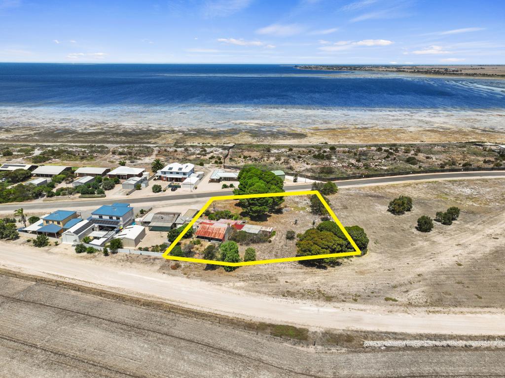 97 Beach Rd, Coobowie, SA 5583