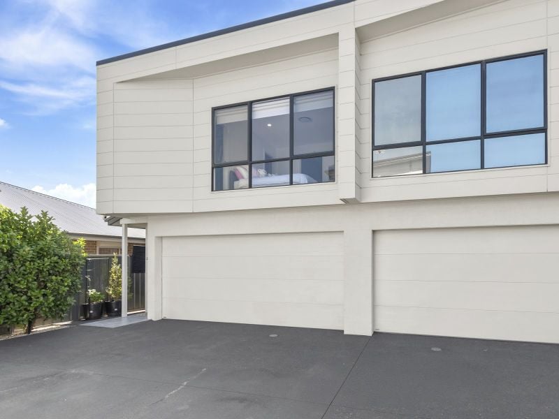 2/25 Premier Dr, Albion Park, NSW 2527