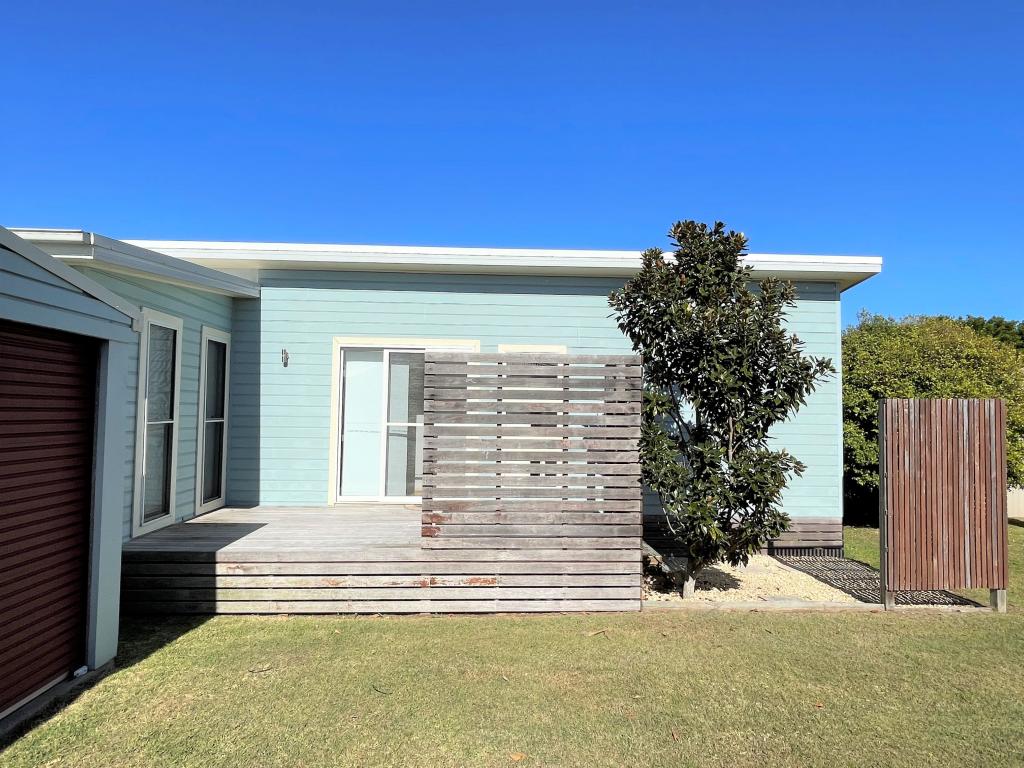 11a Holmes Ave, Toukley, NSW 2263