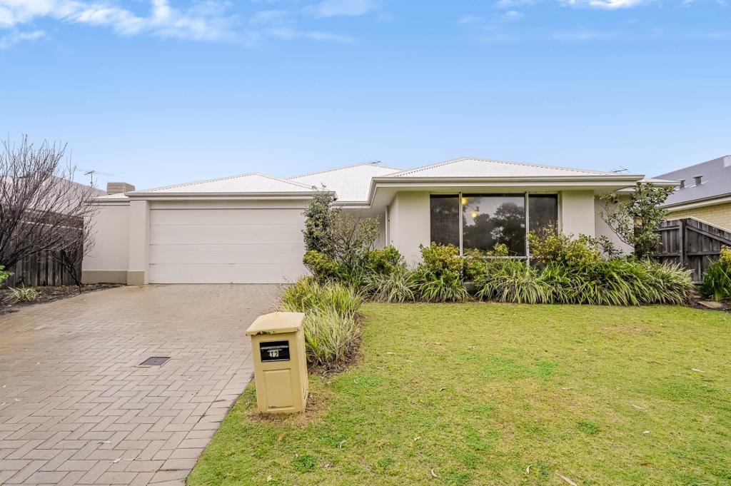 12 Santalum Crcs, Halls Head, WA 6210