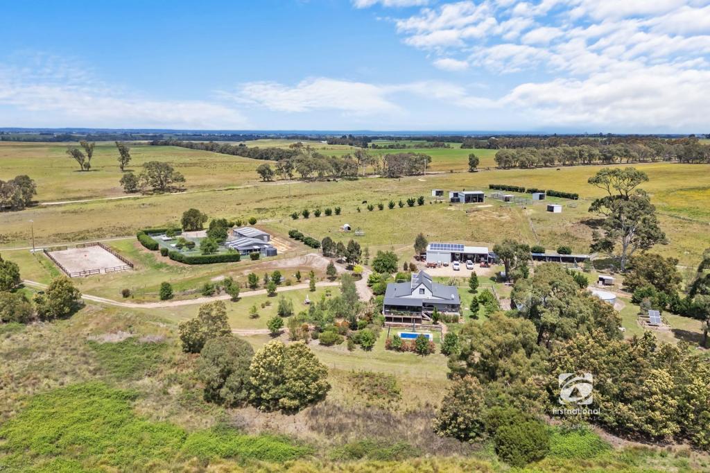 222 BALGONIE LANE, STRATFORD, VIC 3862