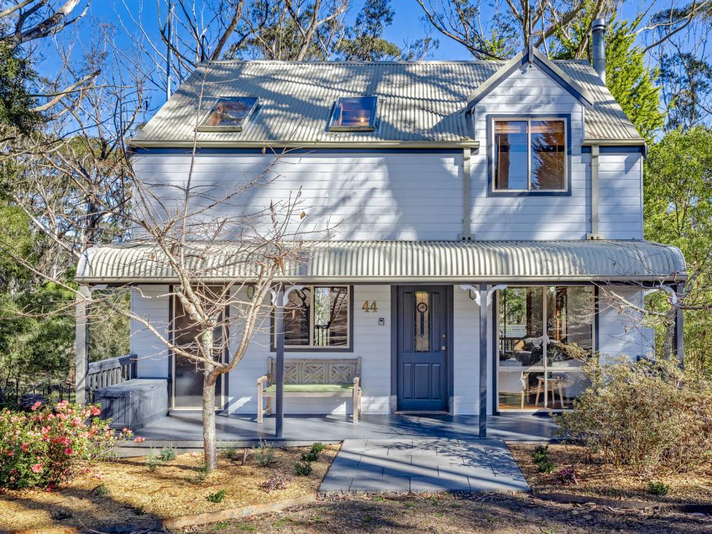 44 MOUNT YORK RD, MOUNT VICTORIA, NSW 2786
