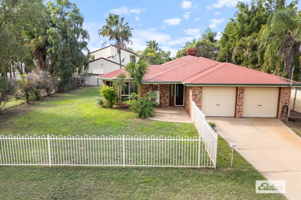 9 DAWN CRES, EMERALD, QLD 4720