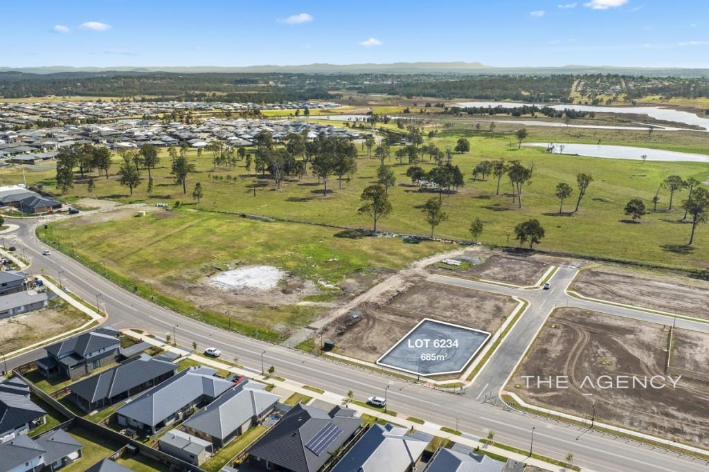 231 Settlers Bvd, Chisholm, NSW 2322