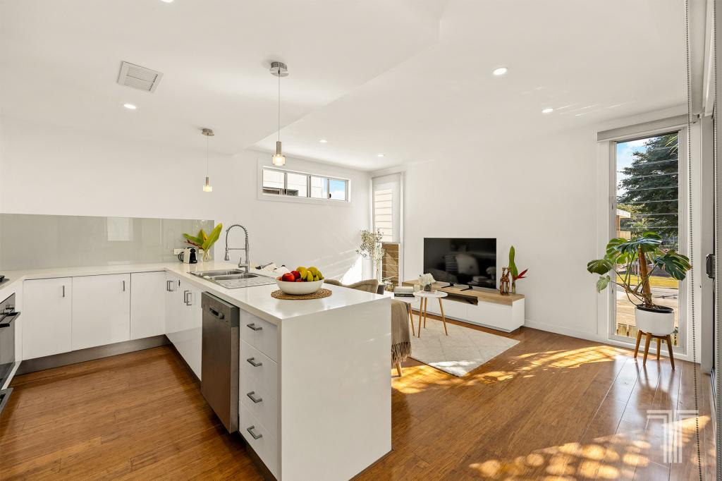 4/9 Rolle St, Holland Park West, QLD 4121