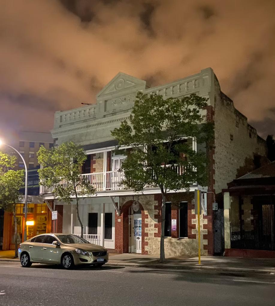 10-12 WRAY AVE, FREMANTLE, WA 6160