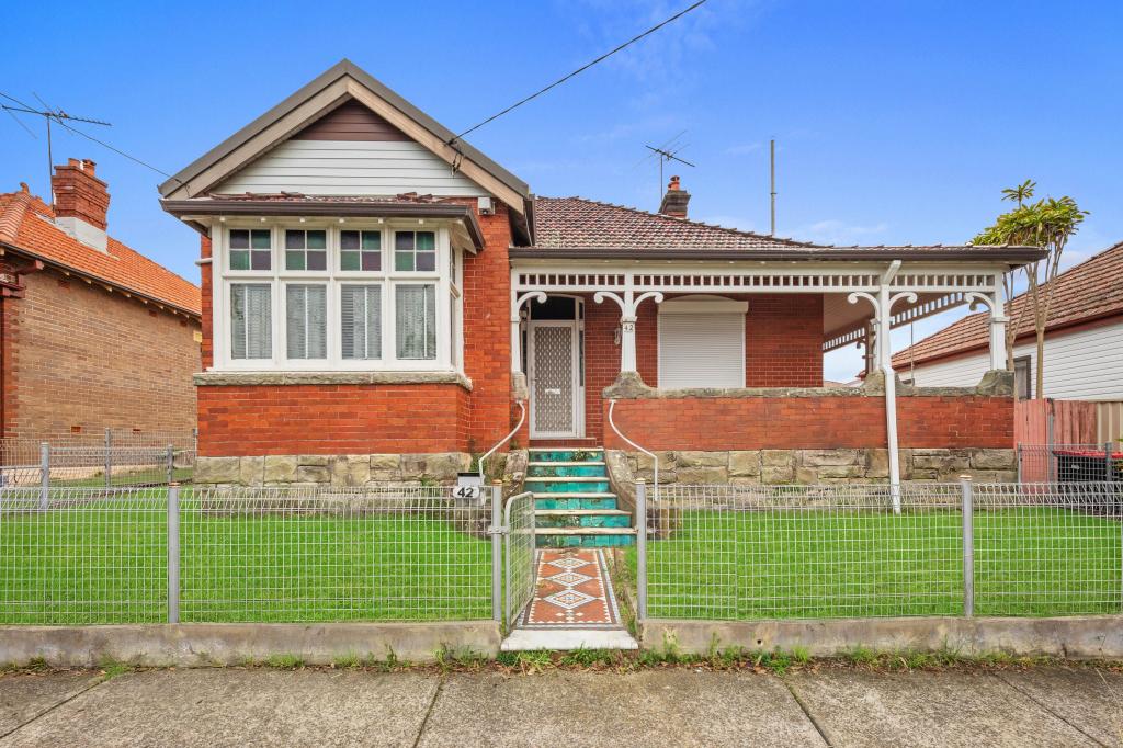 42 Kitchener St, Kogarah, NSW 2217