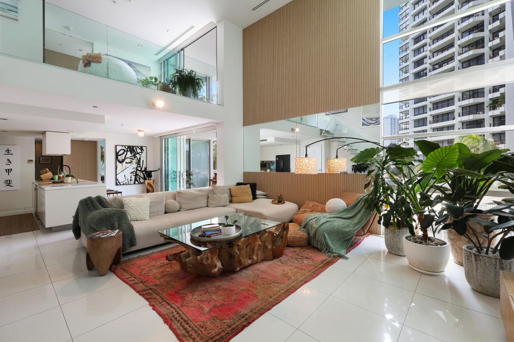 302/11-13 Hill Pde, Main Beach, QLD 4217