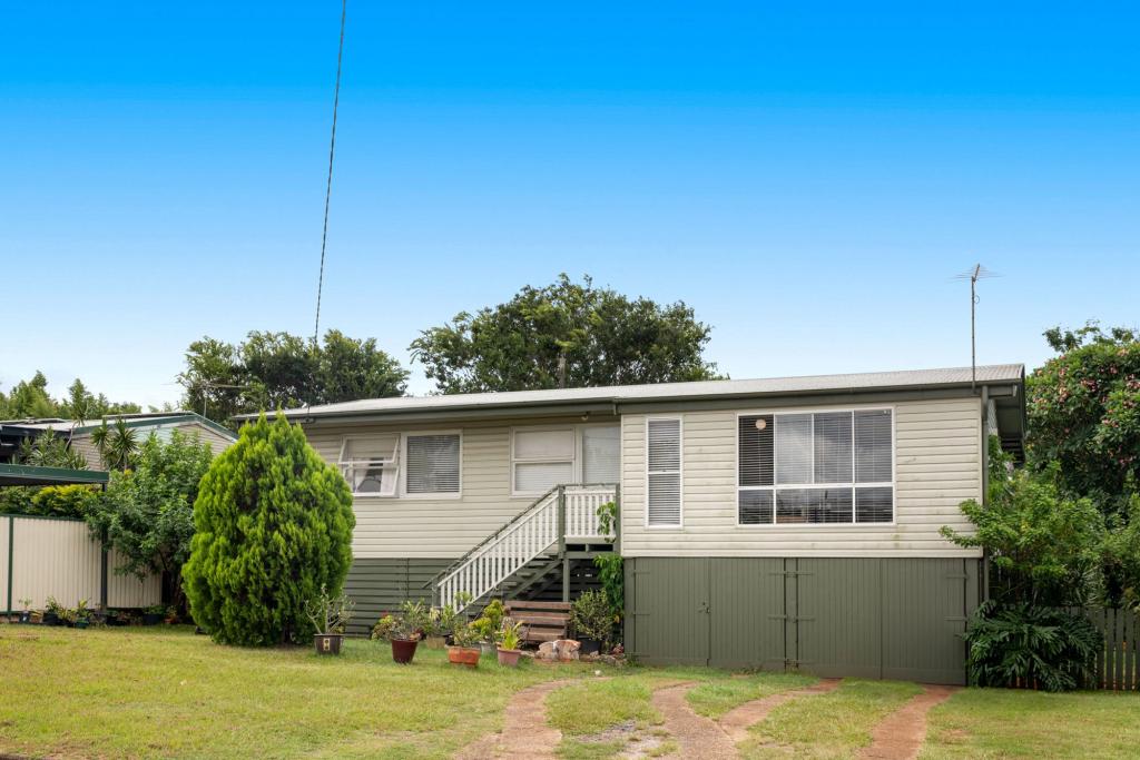 28 Cotton St, Lawnton, QLD 4501