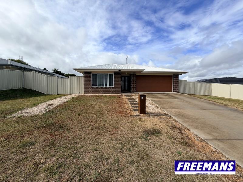 54 WEBSTER ST, KINGAROY, QLD 4610
