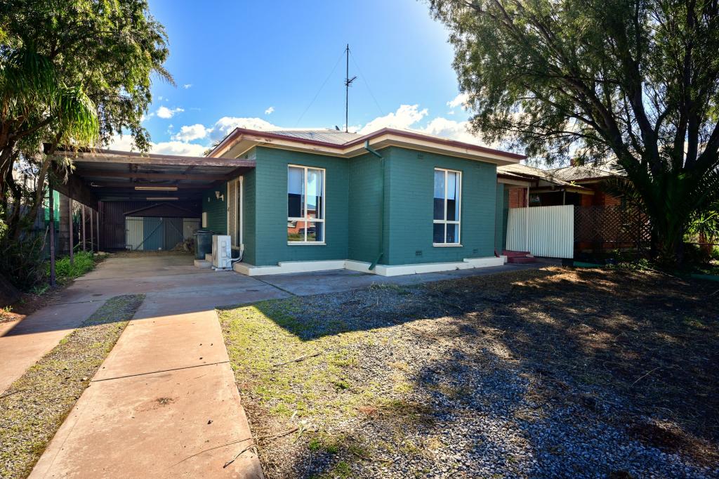 11 Kinnane St, Whyalla Norrie, SA 5608