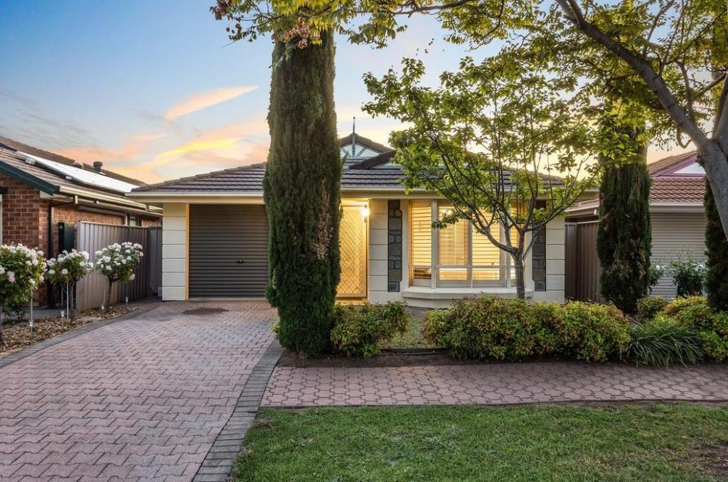 43 Lynton Ave, Gilles Plains, SA 5086