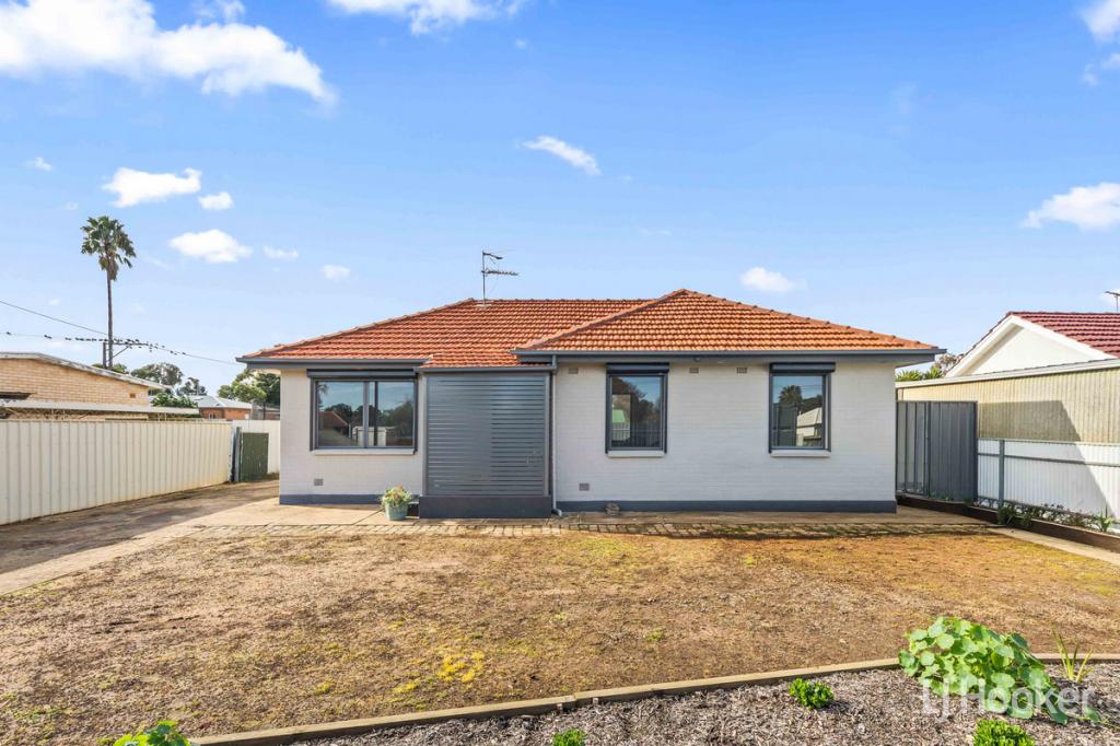 12 Peachey Rd, Davoren Park, SA 5113