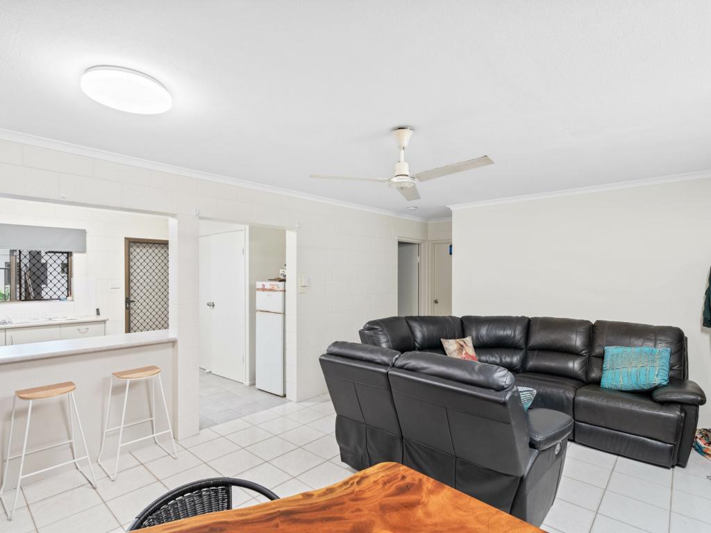 13/64 Pease St, Manoora, QLD 4870