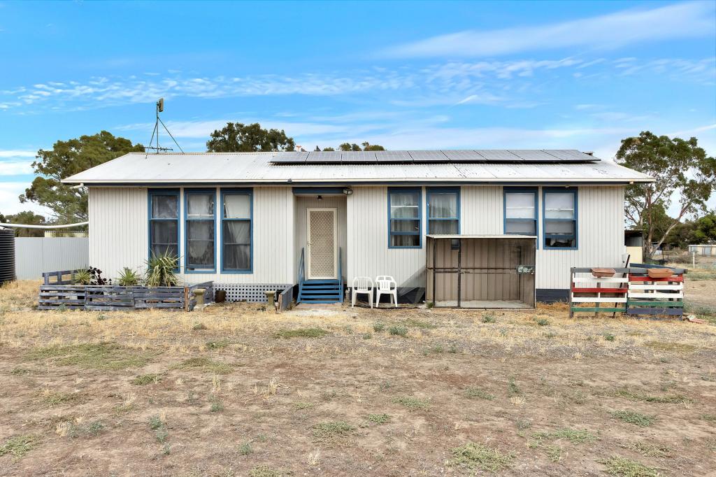 15 Williams Rd, Two Wells, SA 5501