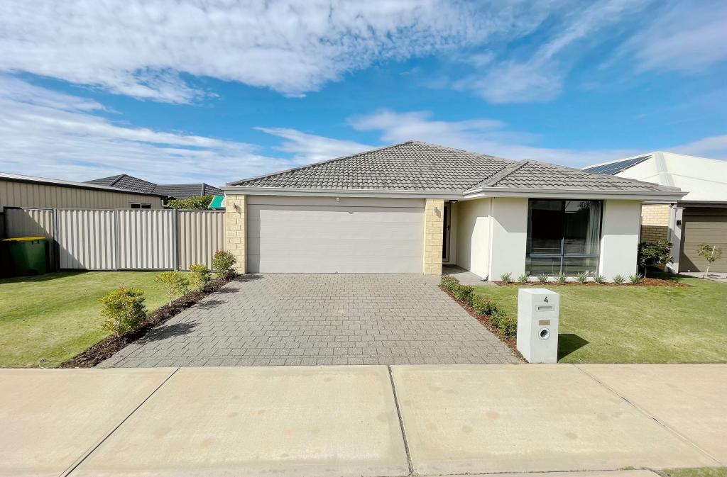 4 Essen Link, Piara Waters, WA 6112